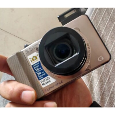 Sony Cyber-shot DSC-HX9V/HX9 Digital Camera 16.2MP 16x Optical