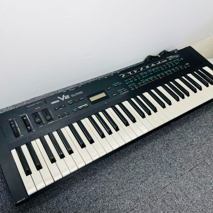 YAMAHA V2 キーボード シンセサイザー YAMAHA V2 シンセサイザー 鍵盤