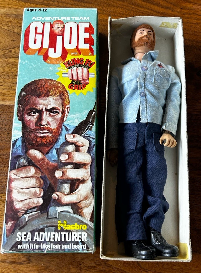 Vintage Original 1974 Kung Fu Grip GI Joe Sea Adventurer in Box