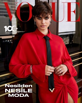 Vogue Türkiye Turkey Magazine Turkish Taylor Hill October 2023 100