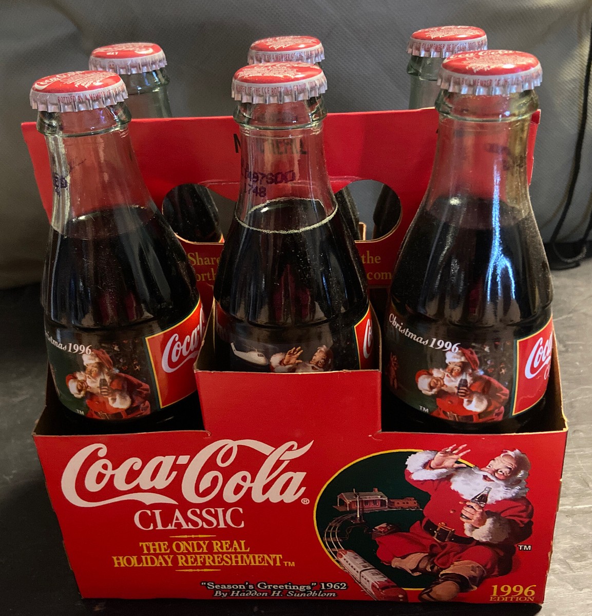 Vintage Classic Coca Cola Christmas 1996 Edition Coke Bottles