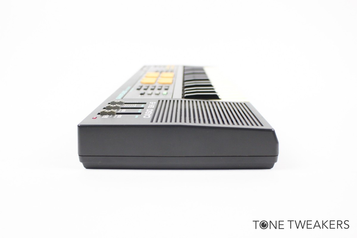 Casio SK-5 1980s Sampling Keyboard 8 bit LoFi sampler sk1 VINTAGE