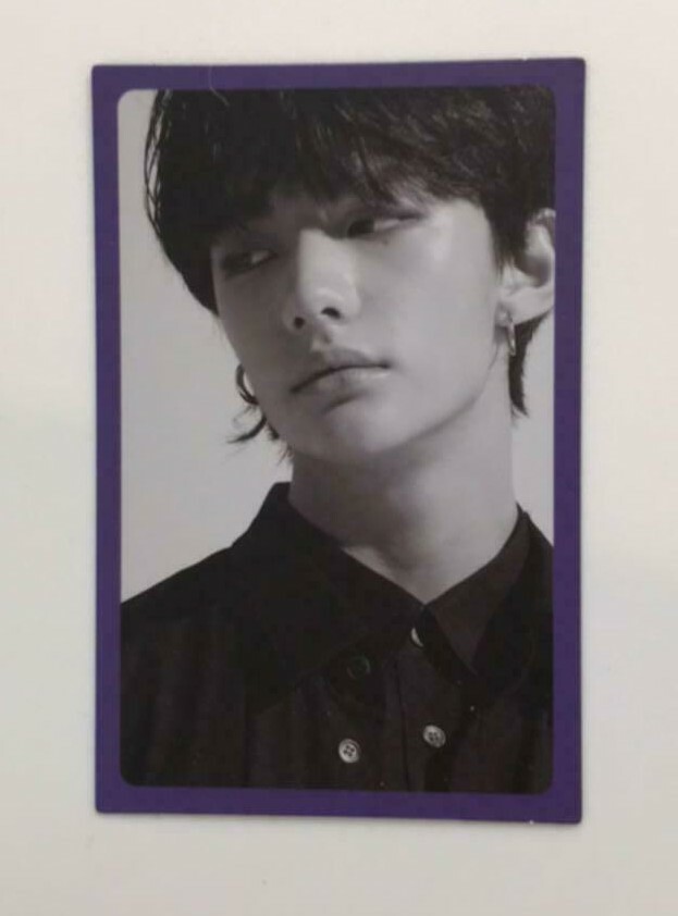 Stray kids I am you hyunjin official purple photocard w/tracking