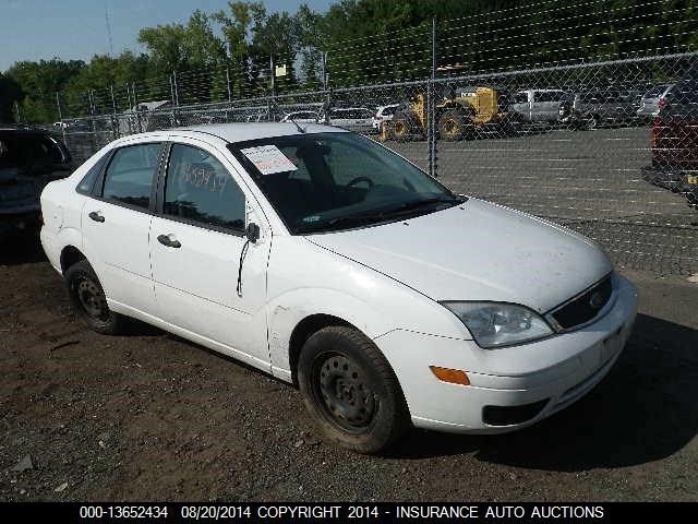 DRIVER LEFT STRUT FRONT HATCHBACK ZX5 5 DOOR FITS 05 FOCUS 263750