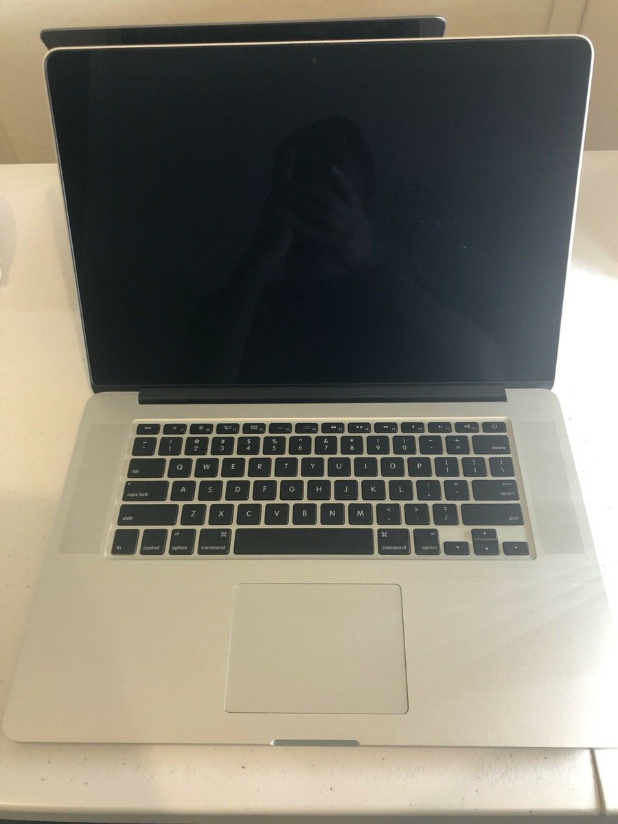 Apple MacBook Pro A1398 15