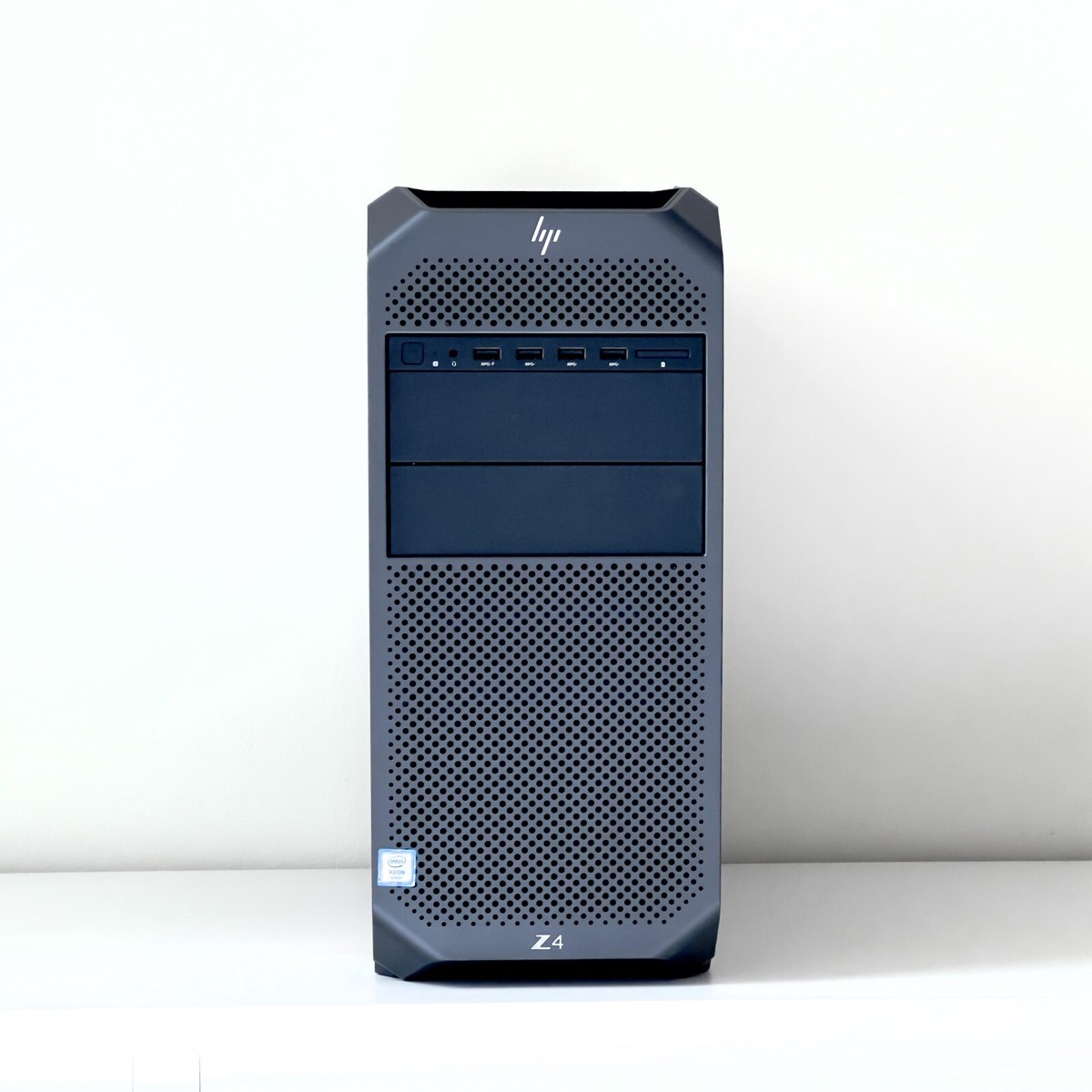 HP Z4 G4 Workstation · 10-core Xeon W-2255 · 128GB RAM · 2TB SSD