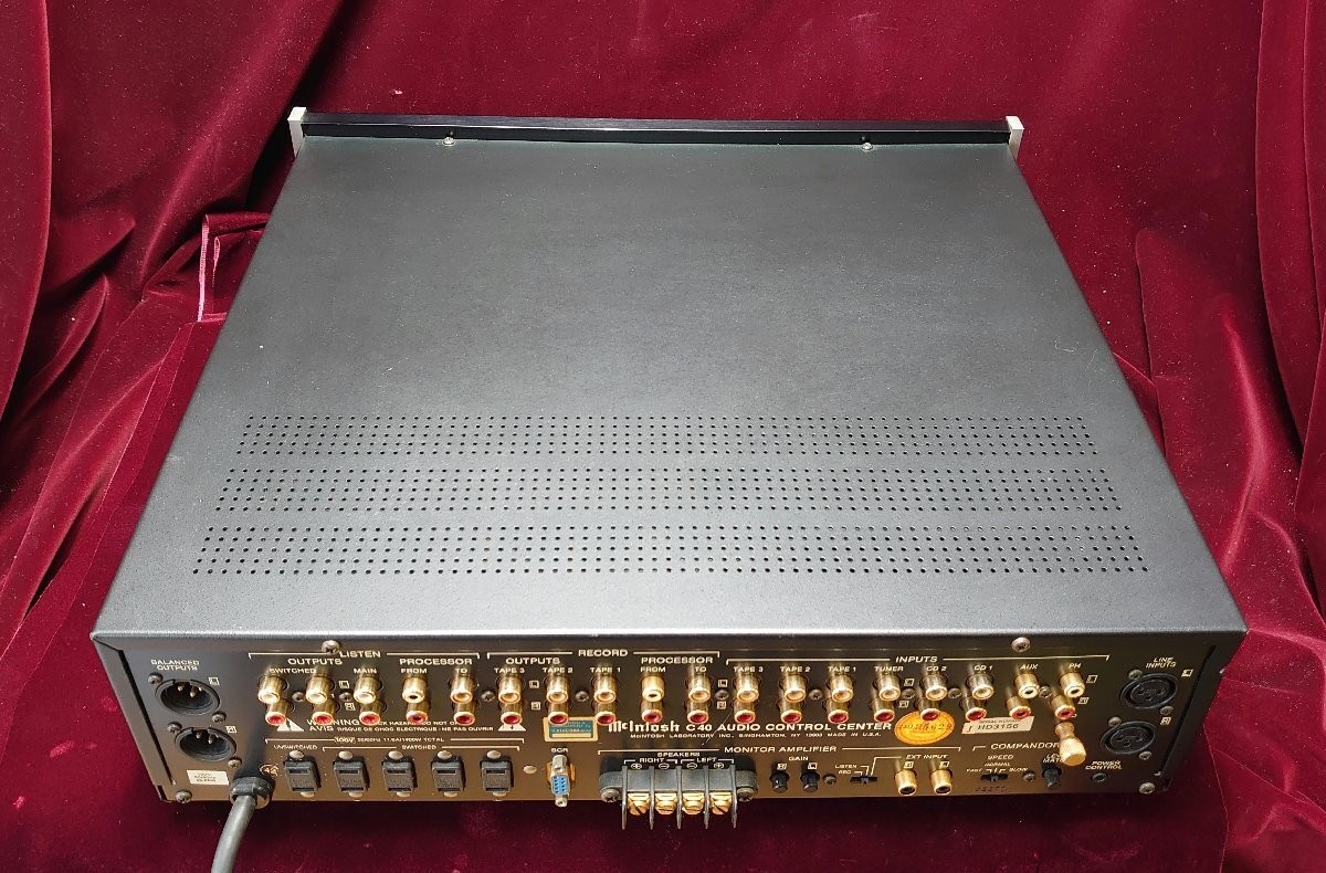 McIntosh C40 Audio Control Center Preamplifier AC100V Working