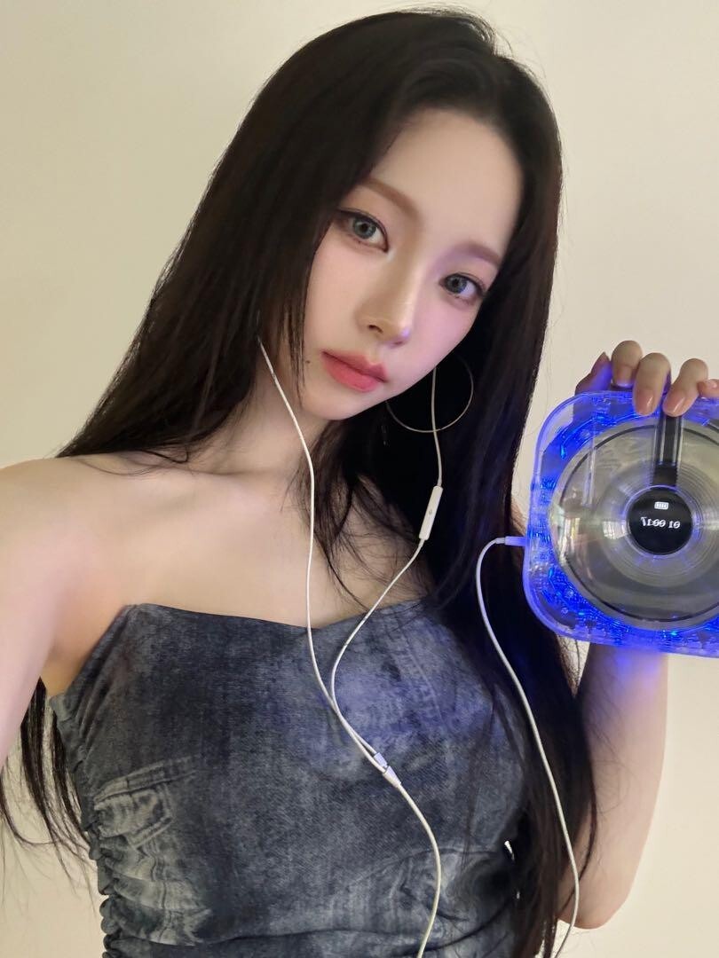 aespa Armageddon The 1st Album “ Only I Can Define Myself ” CDP