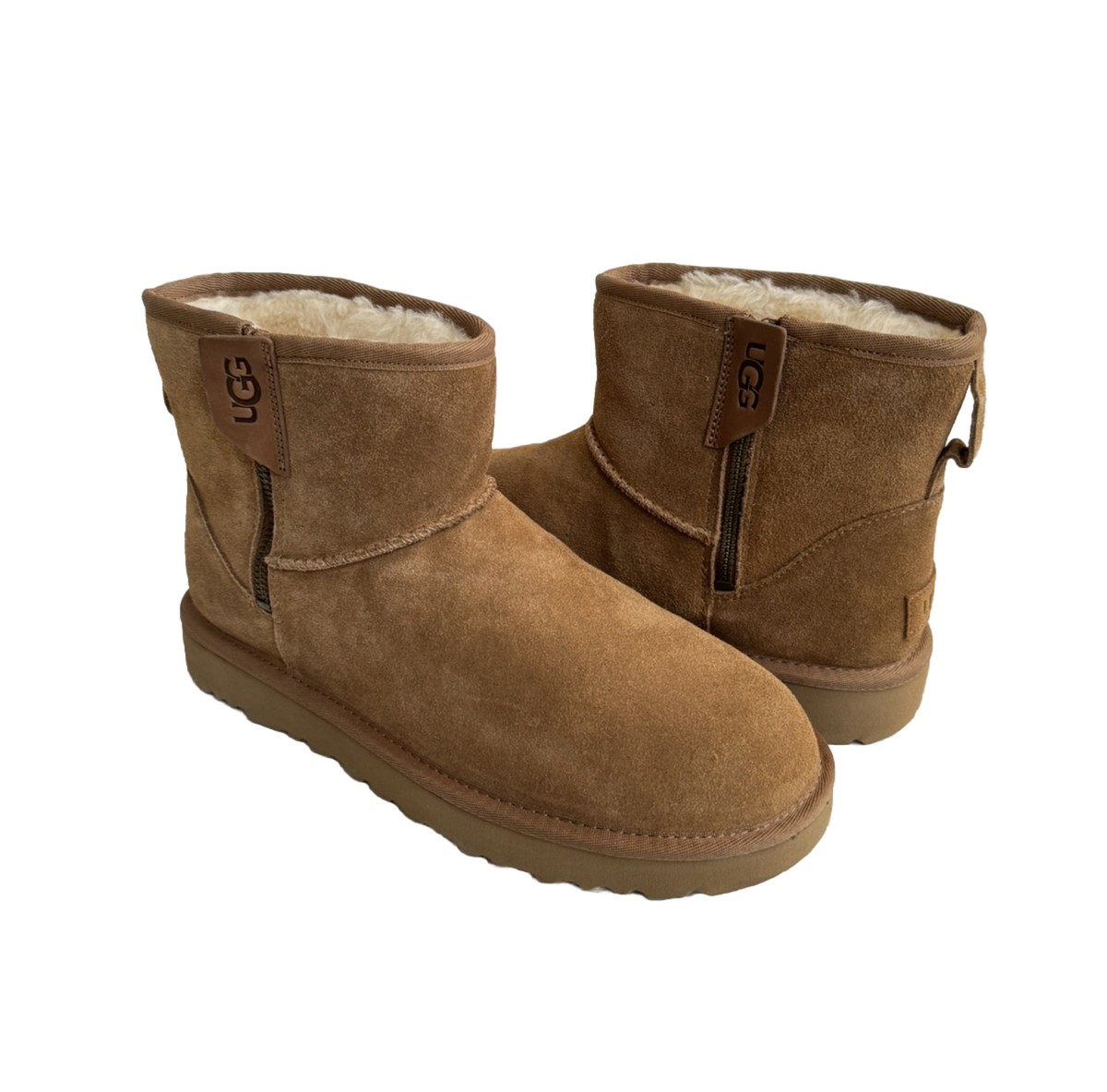 UGG CLASSIC MINI BAILEY ZIP MINI CHESTNUT WATER RESISTANT BOOT US