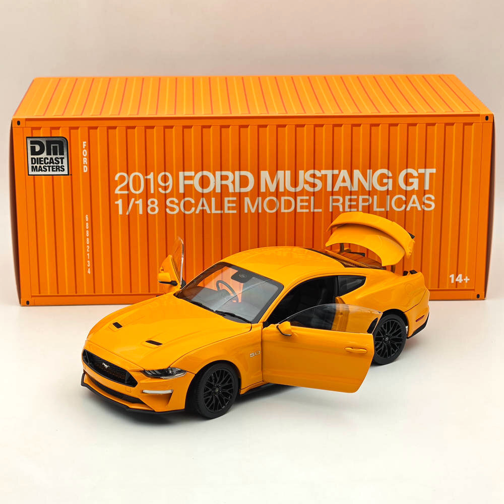 DM 1/18 Scale Model Replicas Ford Mustang GT 2019 Orange Fury RHD
