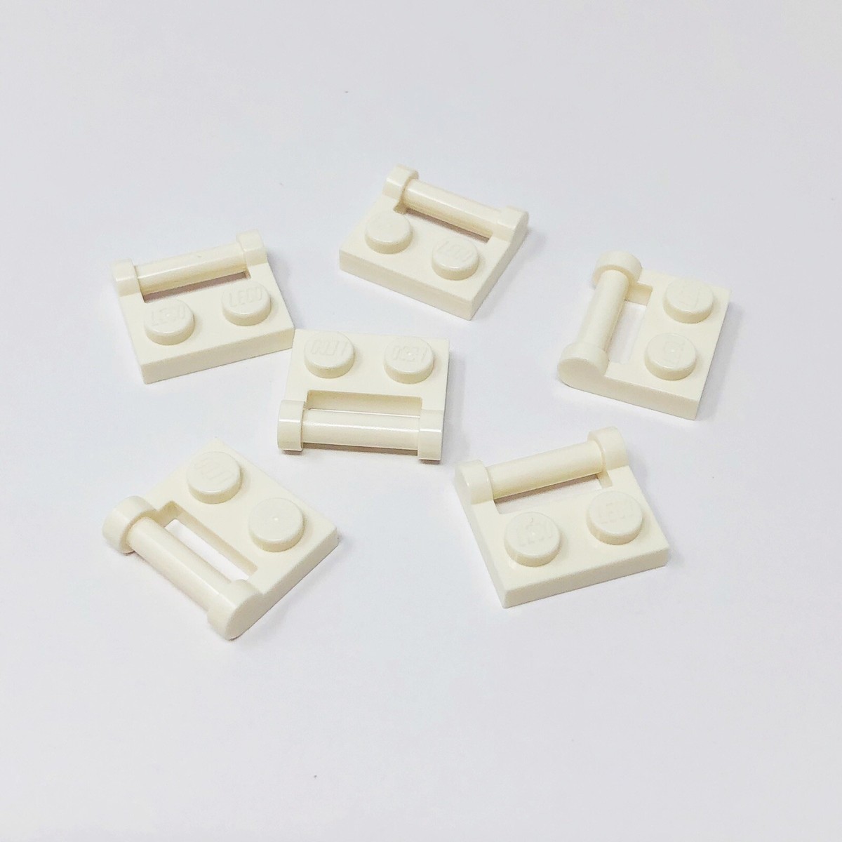 48336 LEGO Parts Plate Mod 1x2 Handle Bar On Side Closed End WHITE