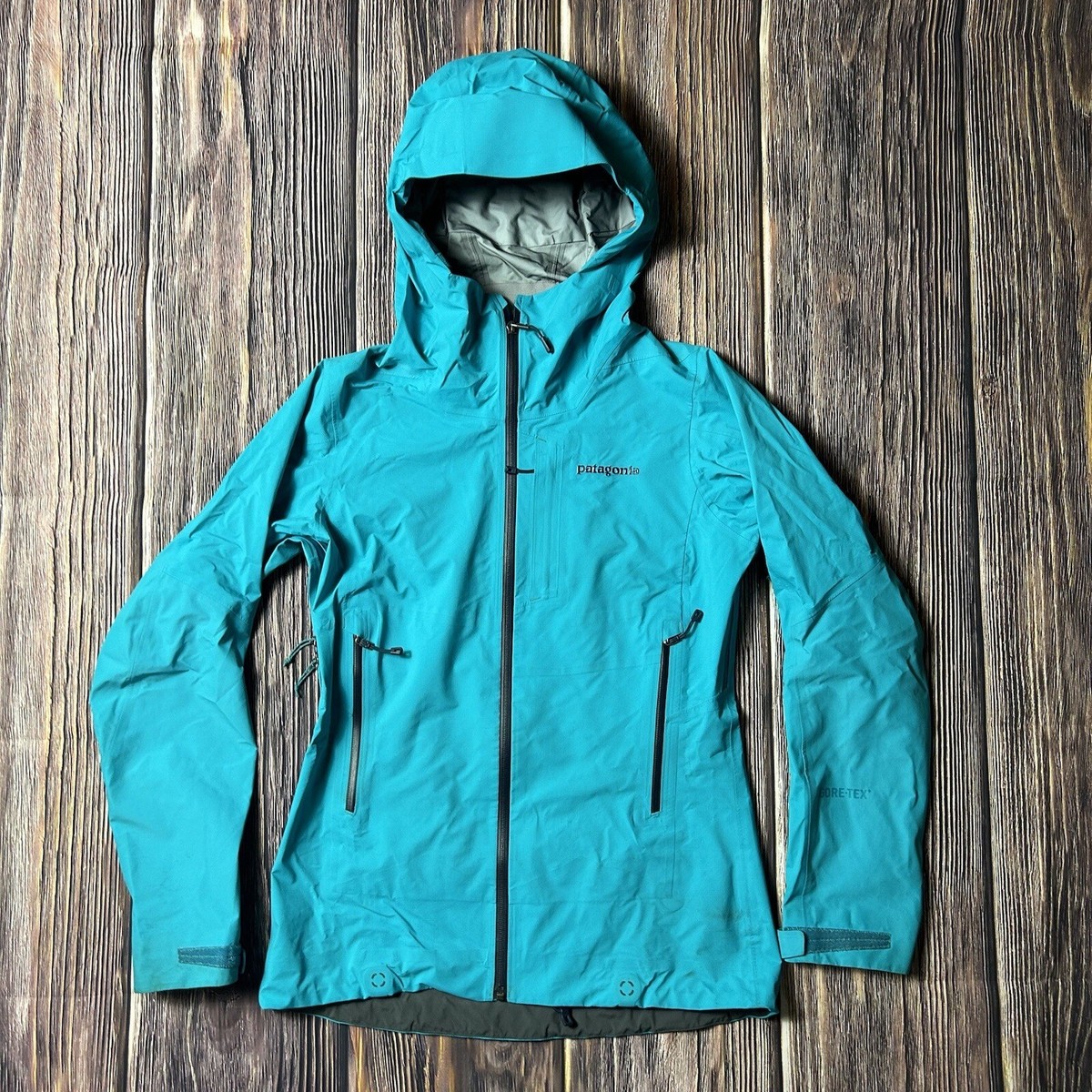 Patagonia Women's Refugitive Jacket Gore Tex Recco Blue Size Xs