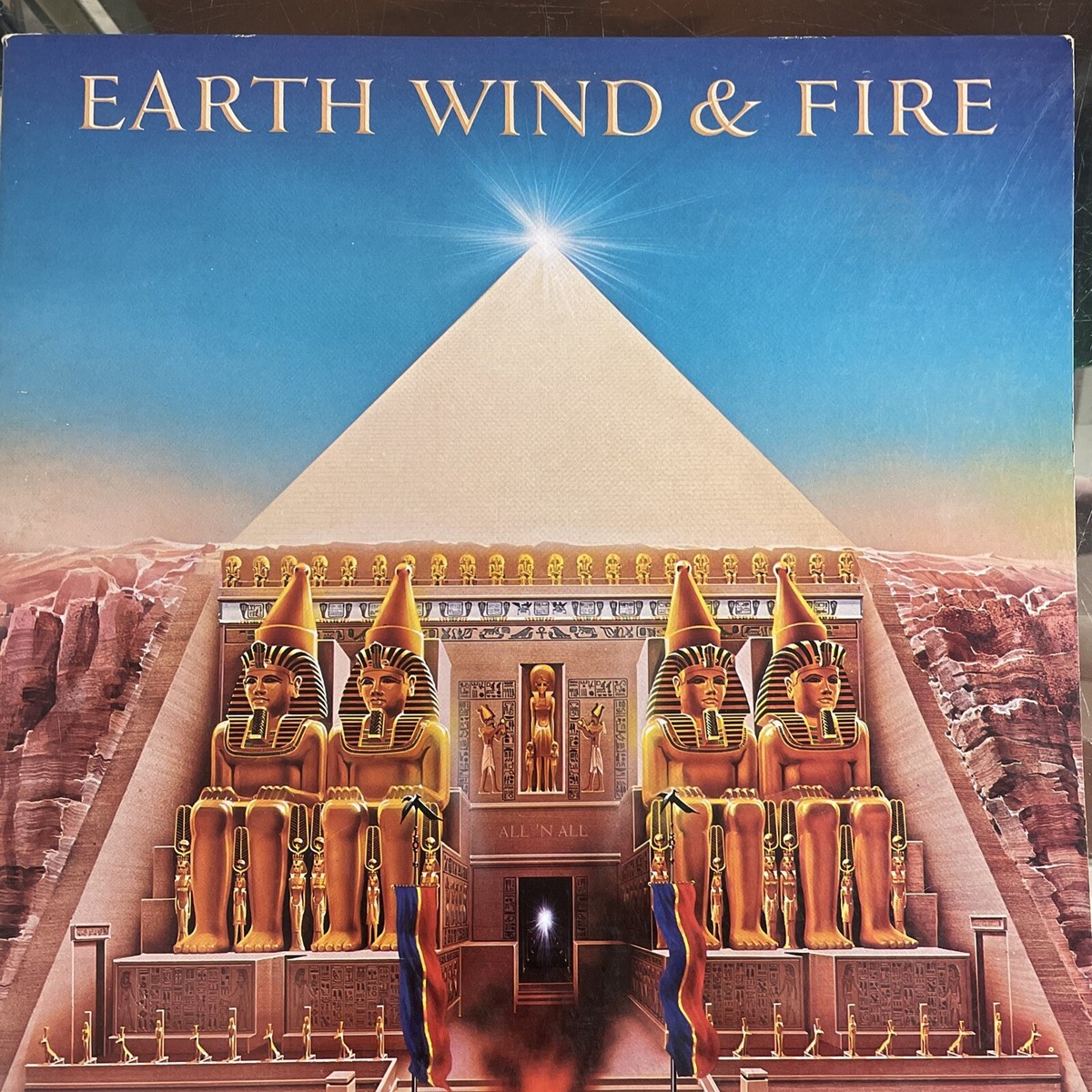 Earth Wind & Fire All 'N All Ex/Ex With Poster￼ Gate Fold￼ JC