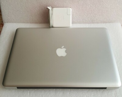 Apple MacBook Pro (15-Inch, Mid 2010) Core i7 2.66GHz 8GB Ram