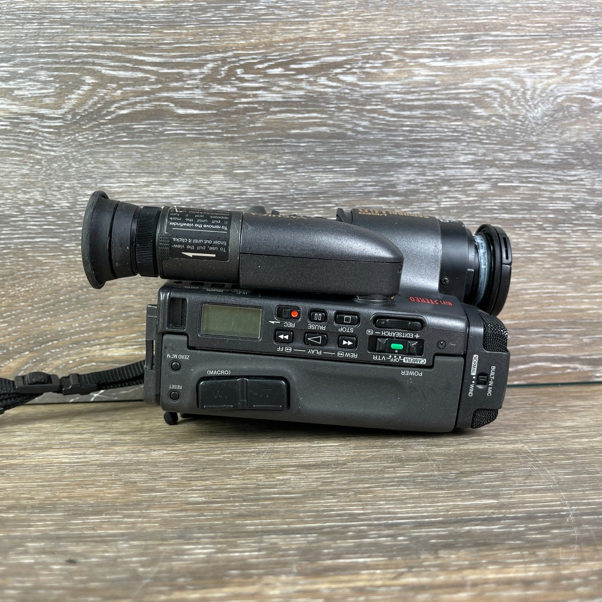 Kyocera Yashica Samurai Video 8 KX-H1U Black Handheld Compact