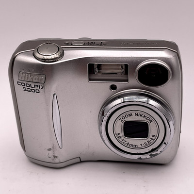 Nikon COOLPIX 3200 3.2MP Digital Camera – Silver – Does Not Turn
