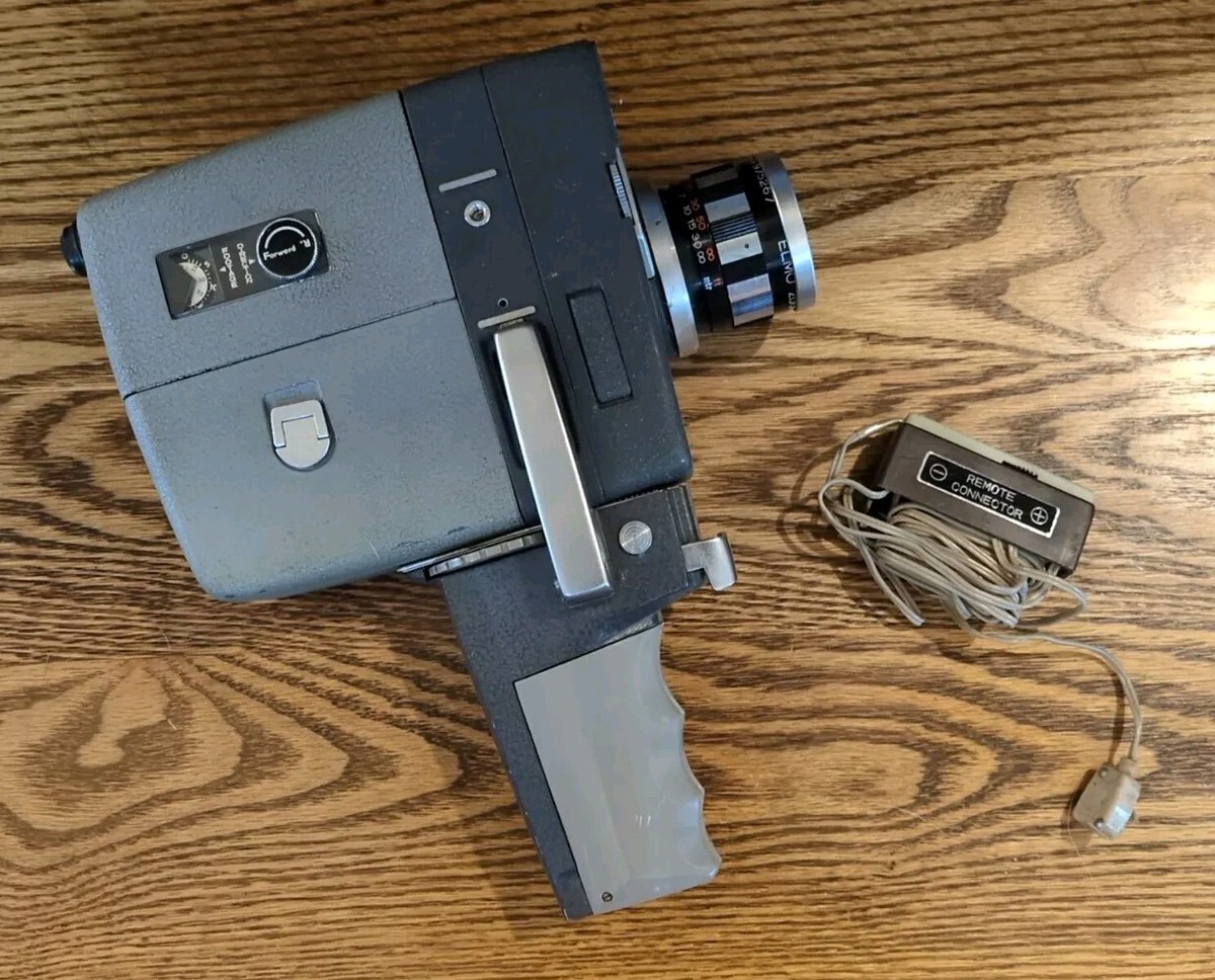 Elmo Zoom 8 EE Auto Eye 8mm With Remote Connector And Zoom Grip