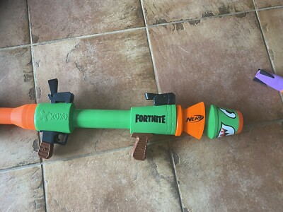 NERF Fortnite RL Blaster Foam Dart Rocket Launcher Gun Green