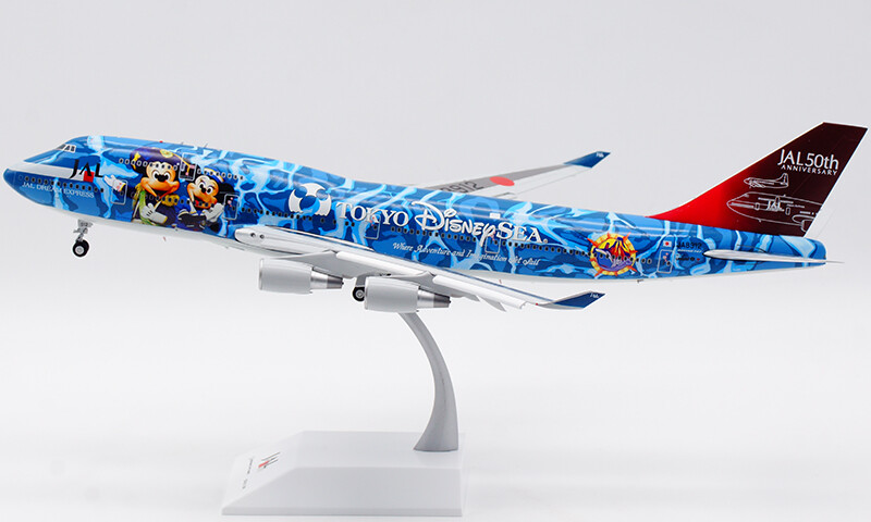 1:200 JC Wings JAL Boeing 747-400 Passenger Airplane Diecast