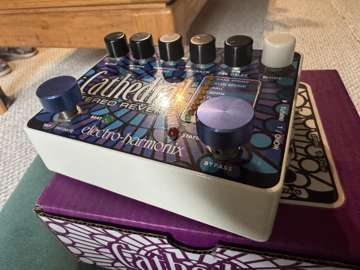 Electro-Harmonix Cathedral Reverb Guitar Effect Pedal for sale
