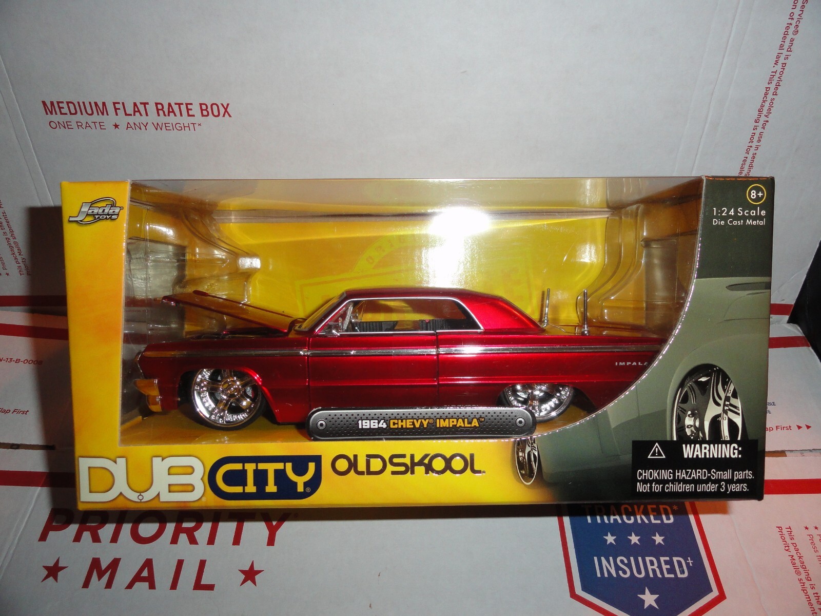 JADA DUB CITY OLD SKOOL 1:24 1964 CHEVY IMPALA LOWRIDER RED NEW IN