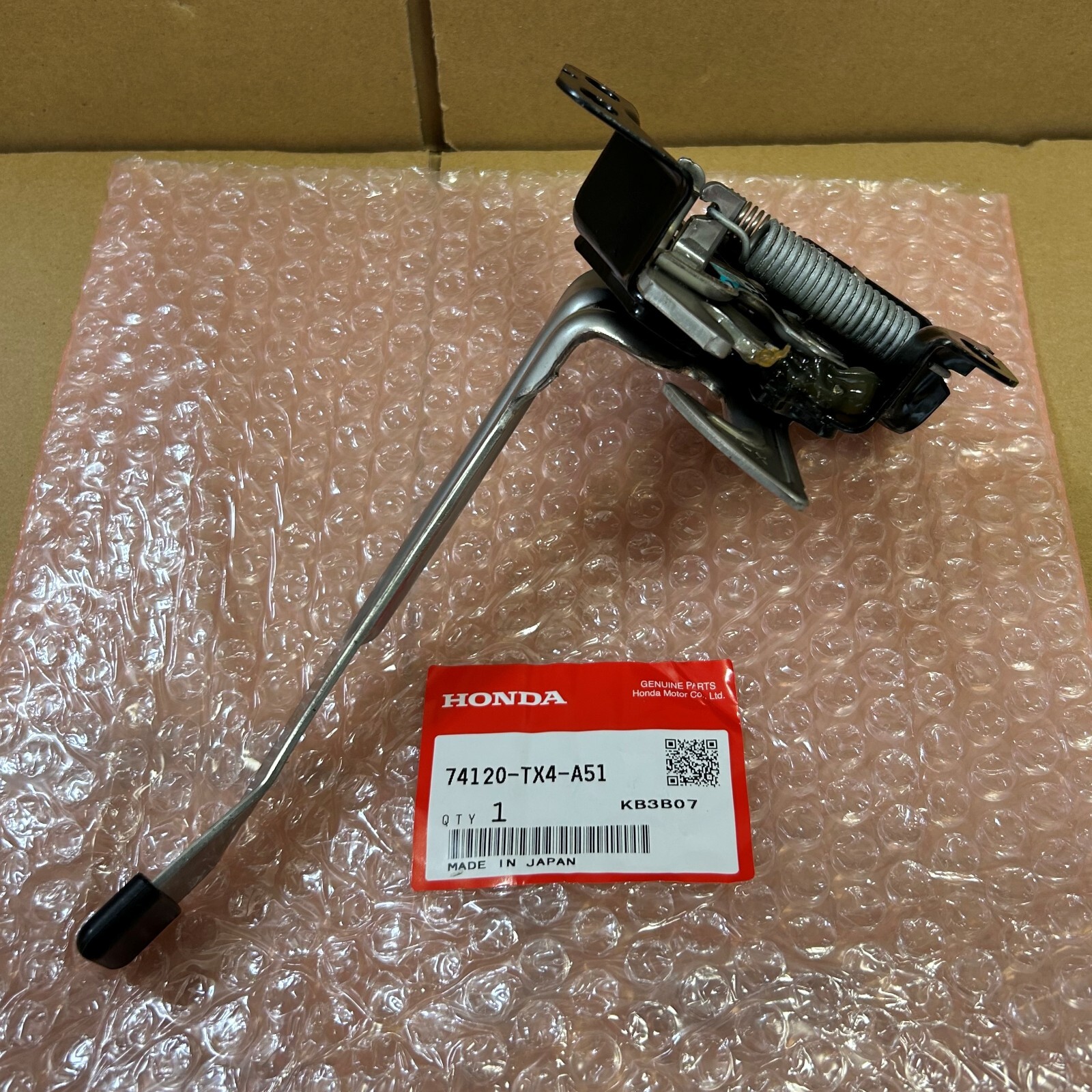 NEW】Honda Genuine Acura 74120-TX4-A51 Hood Lock Latch Assy 2013