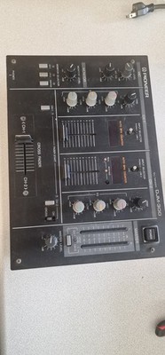 Pioneer DJ DJM-300 Black 2-Channel Professional DJ Mixer Tested