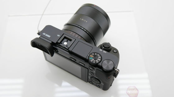 ❤即購入1000円OFF❤SONY α6000 驚異の11コマ/秒!! 高速