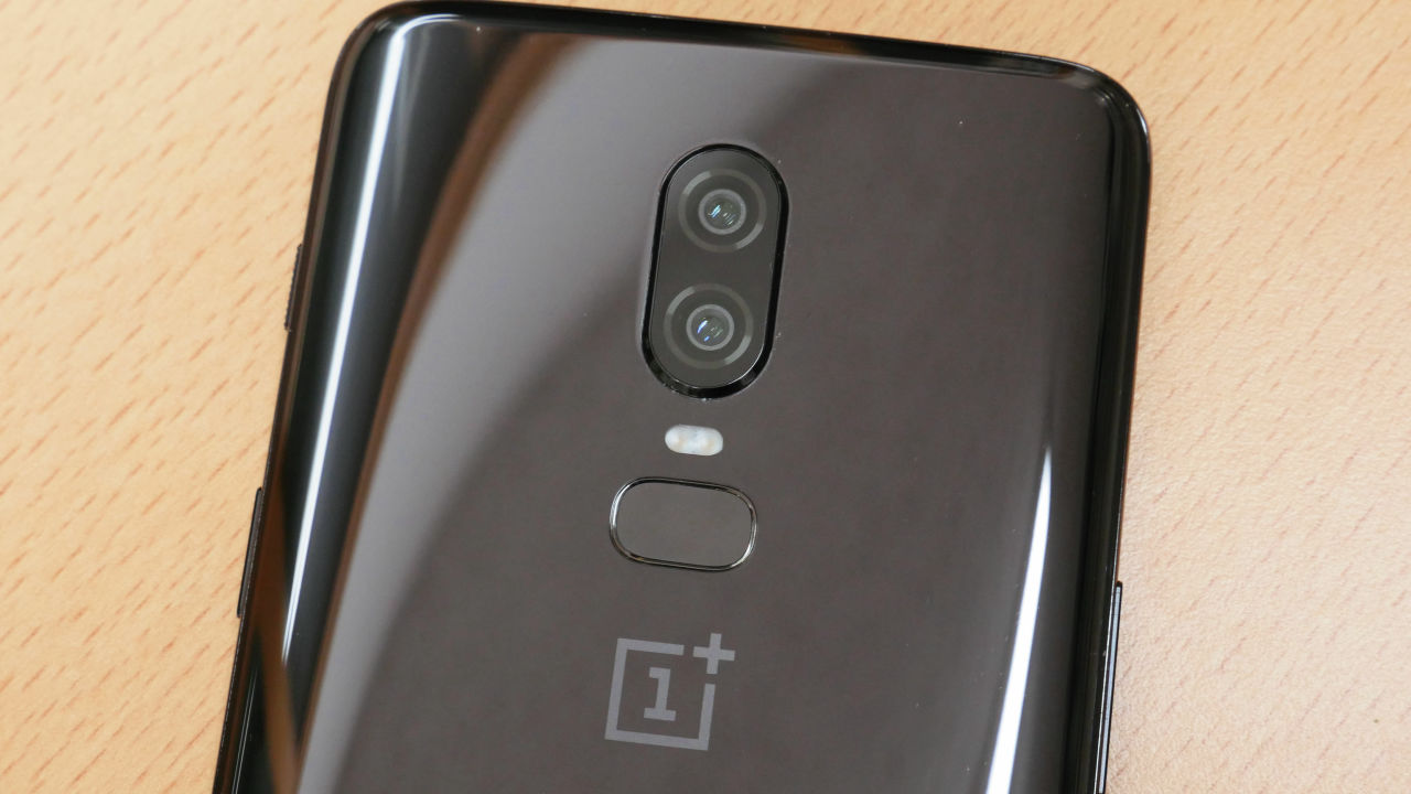 Android最速の呼び声高いOnePlusの旗艦スマホ「OnePlus 6」レビュー