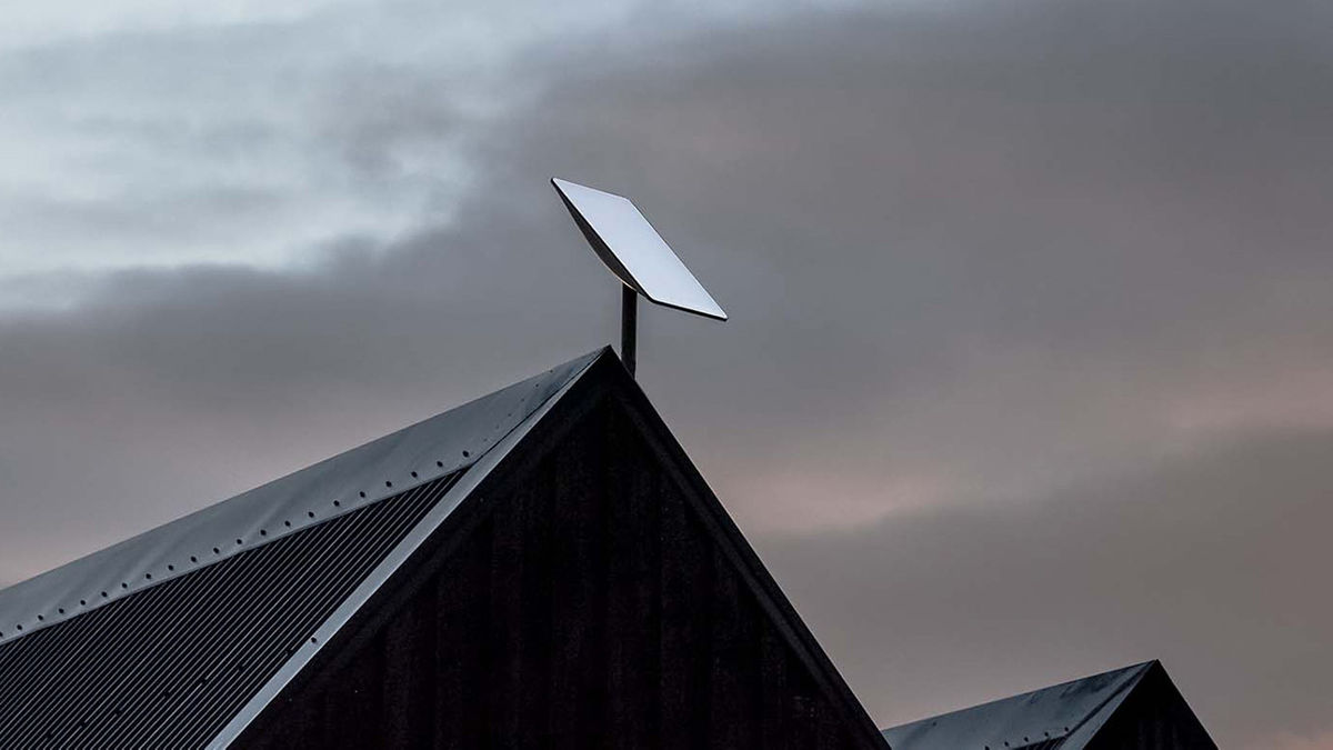 衛星インターネット「Starlink」が40％以上軽量化した新型アンテナを