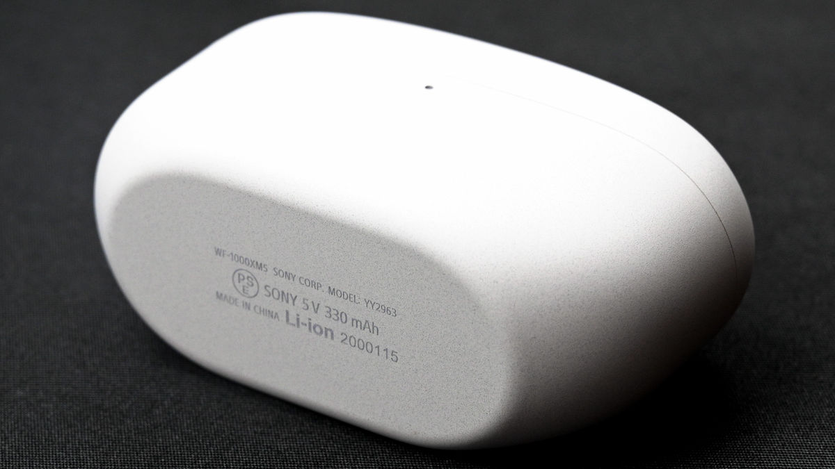 高いノイズキャンセリング性能と高音質を備えたワイヤレスイヤホンが