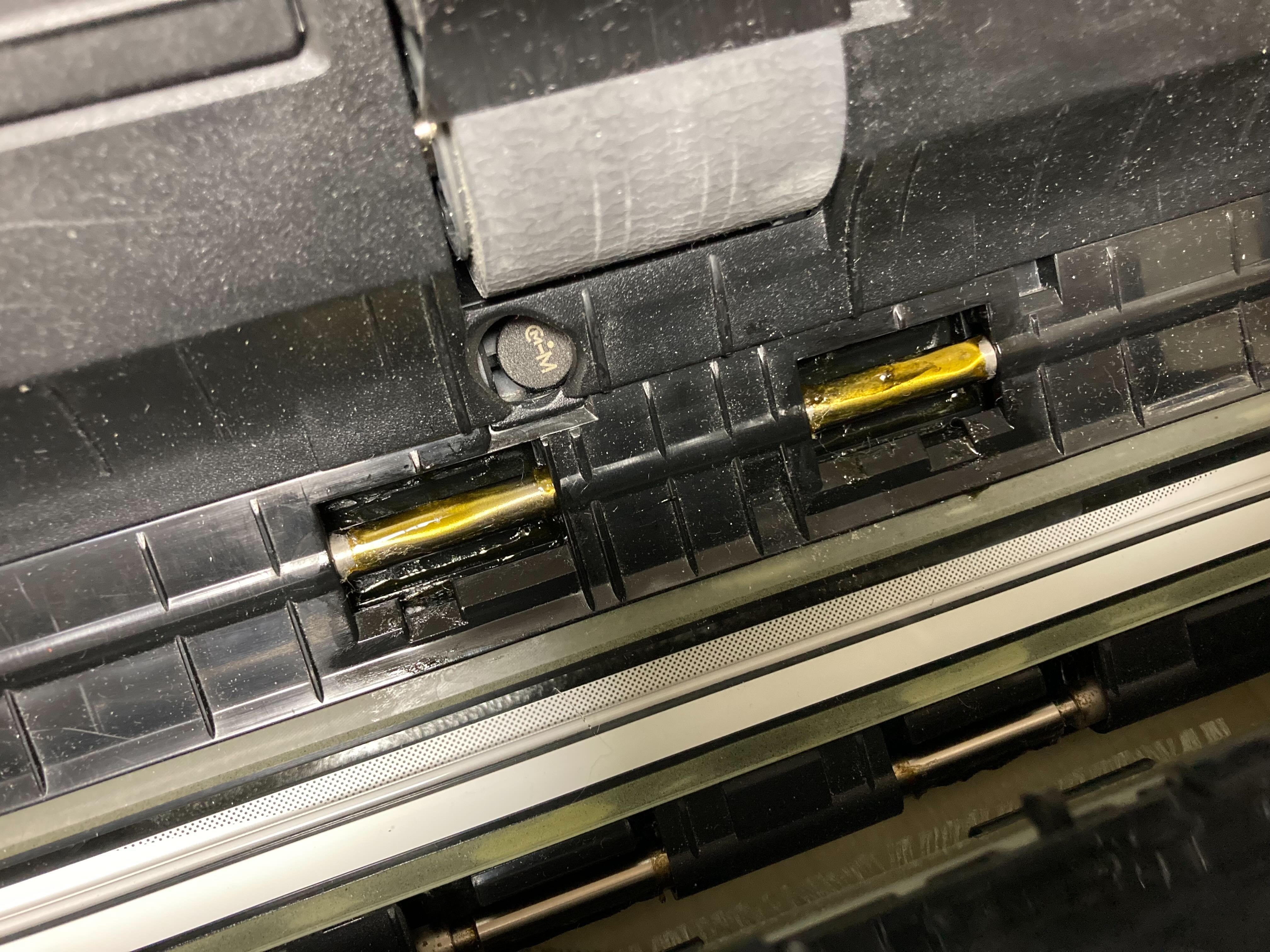 自炊】ScanSnap S1500 のローラー交換【ScanSnap】 | ミーミルの泥泉