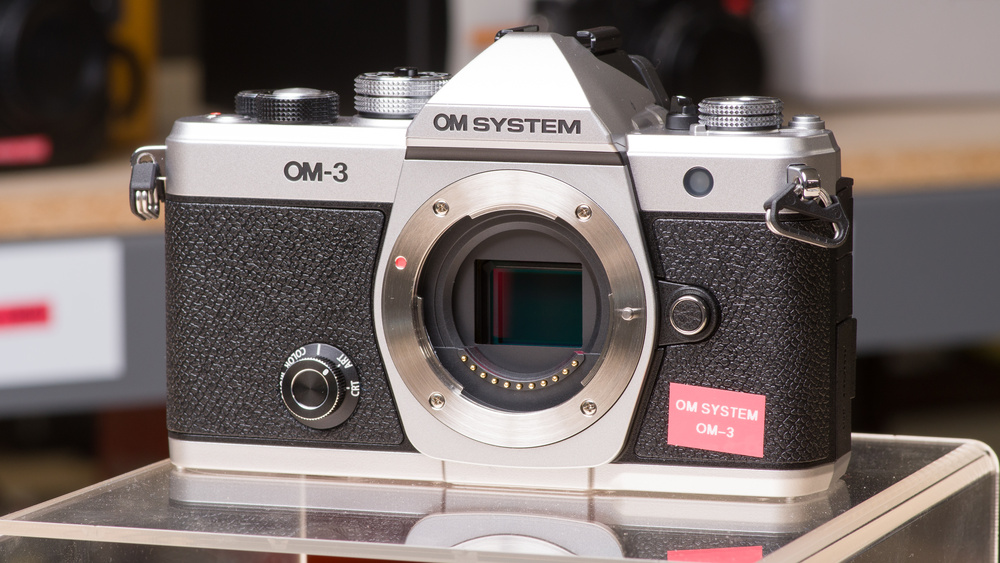 OM SYSTEM OM-3 Review - RTINGS.com