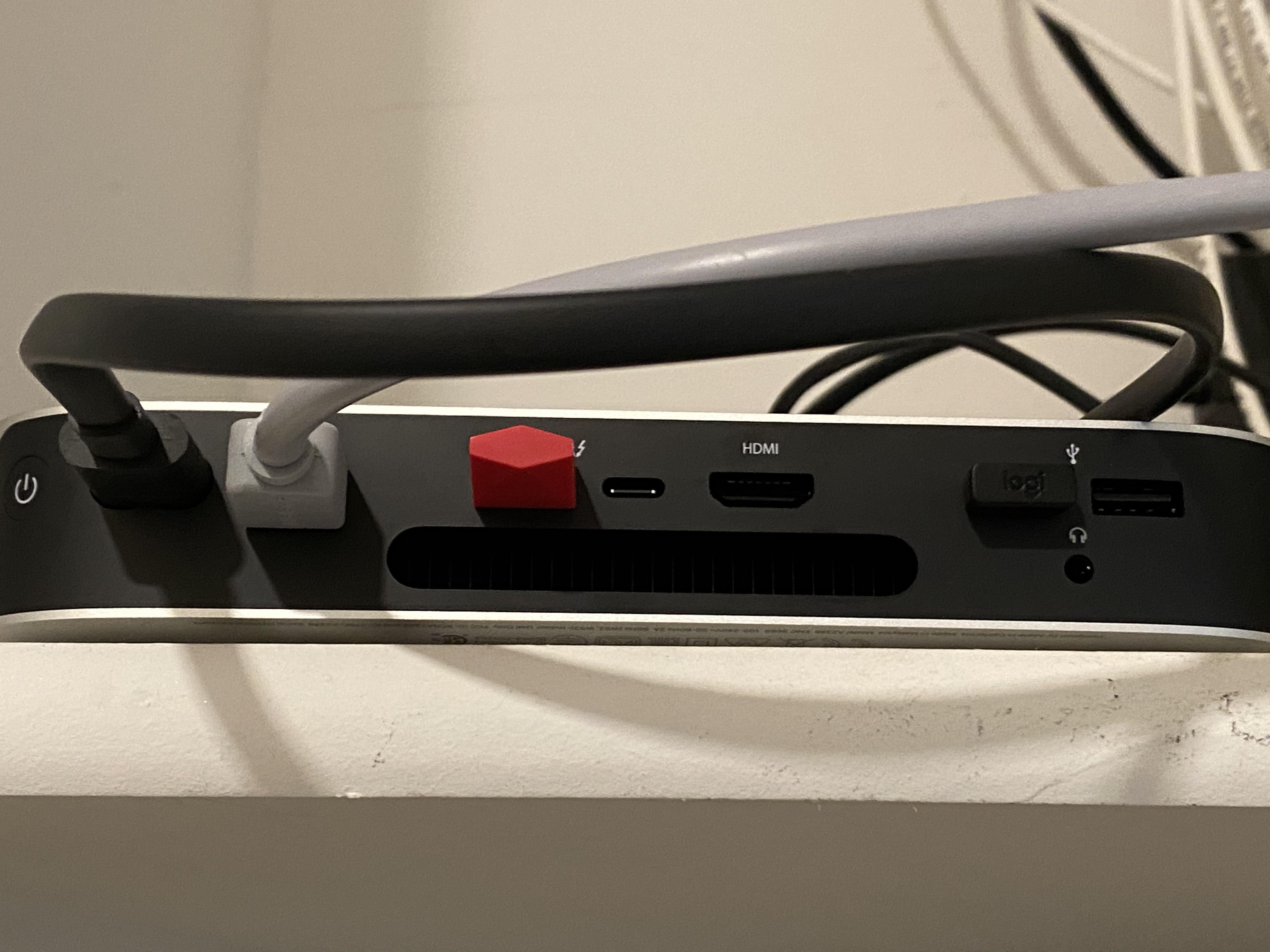 My new headless M1 Mac mini courtesy of Luna Display and an iPad