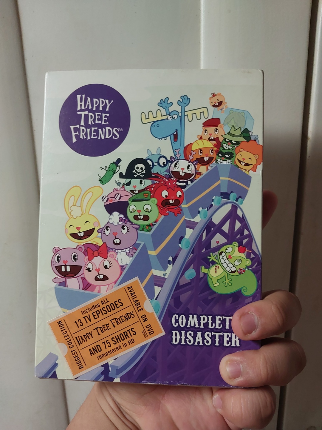 Finally get HTF Complete Disaster DVD!! :D : r/happytreefriends