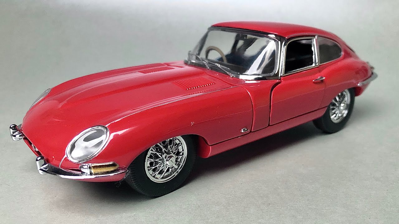 1961 Jaguar E Type Coupé (XK-E series 1) - Franklin Mint 1:24