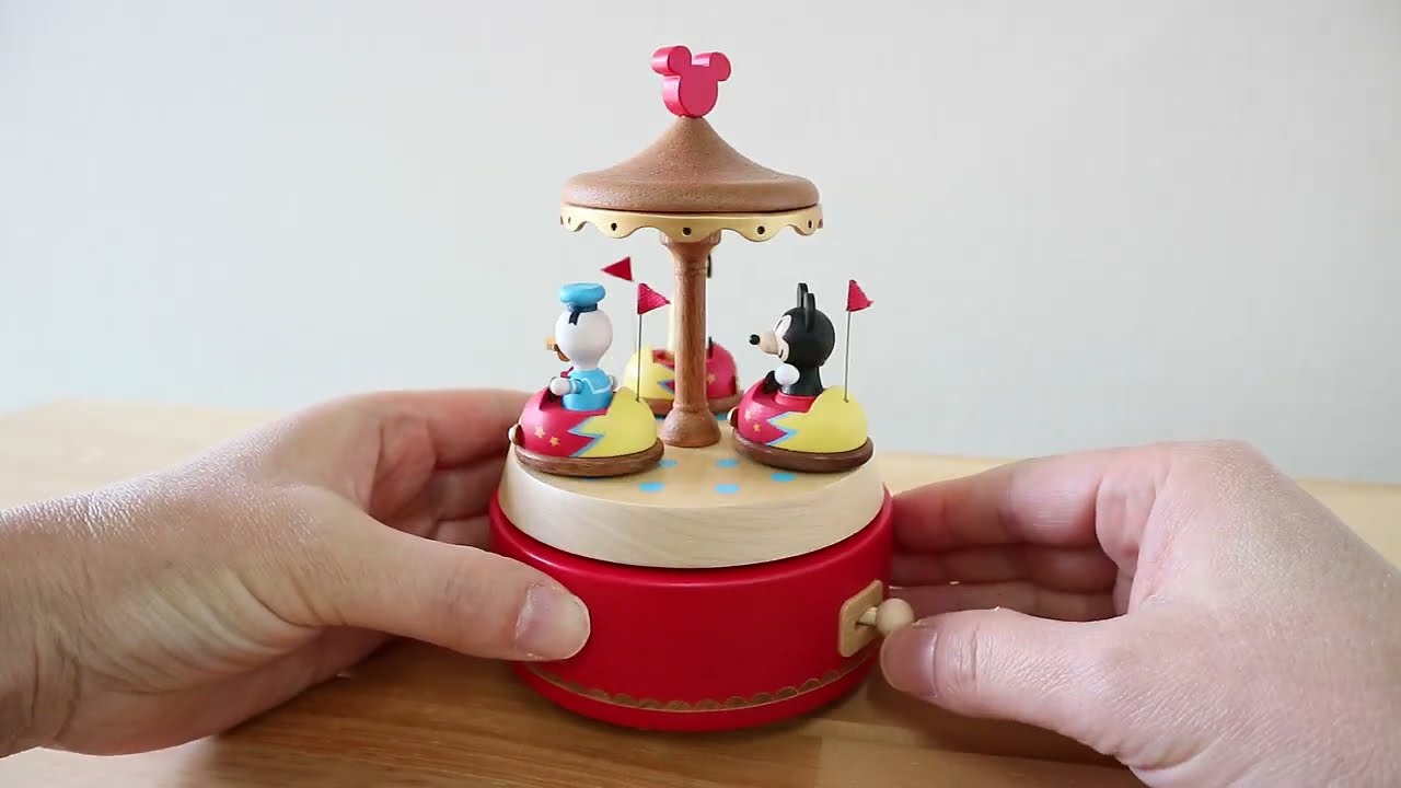 ディズニー木製からくりオルゴール【ミッキー＆ドナルド＆グーフィの
