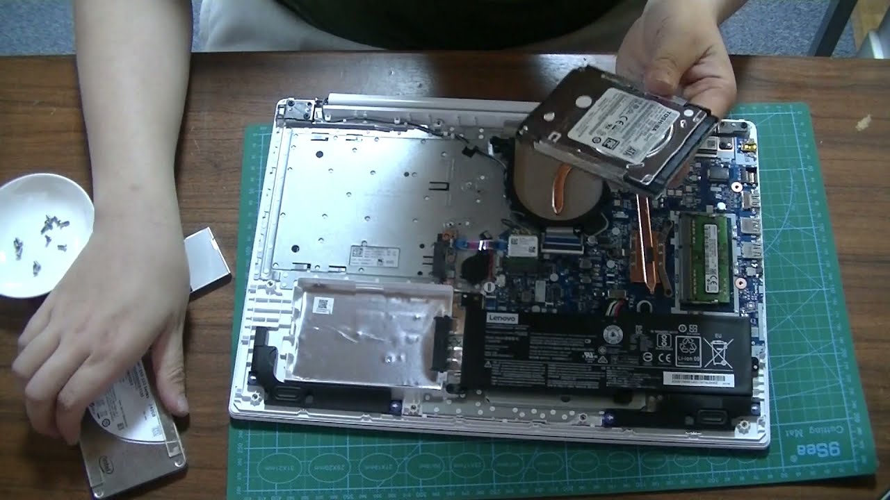 Lenovo Ideapad 320 メモリ交換 SSD交換で高速化まだまだ現役 - YouTube