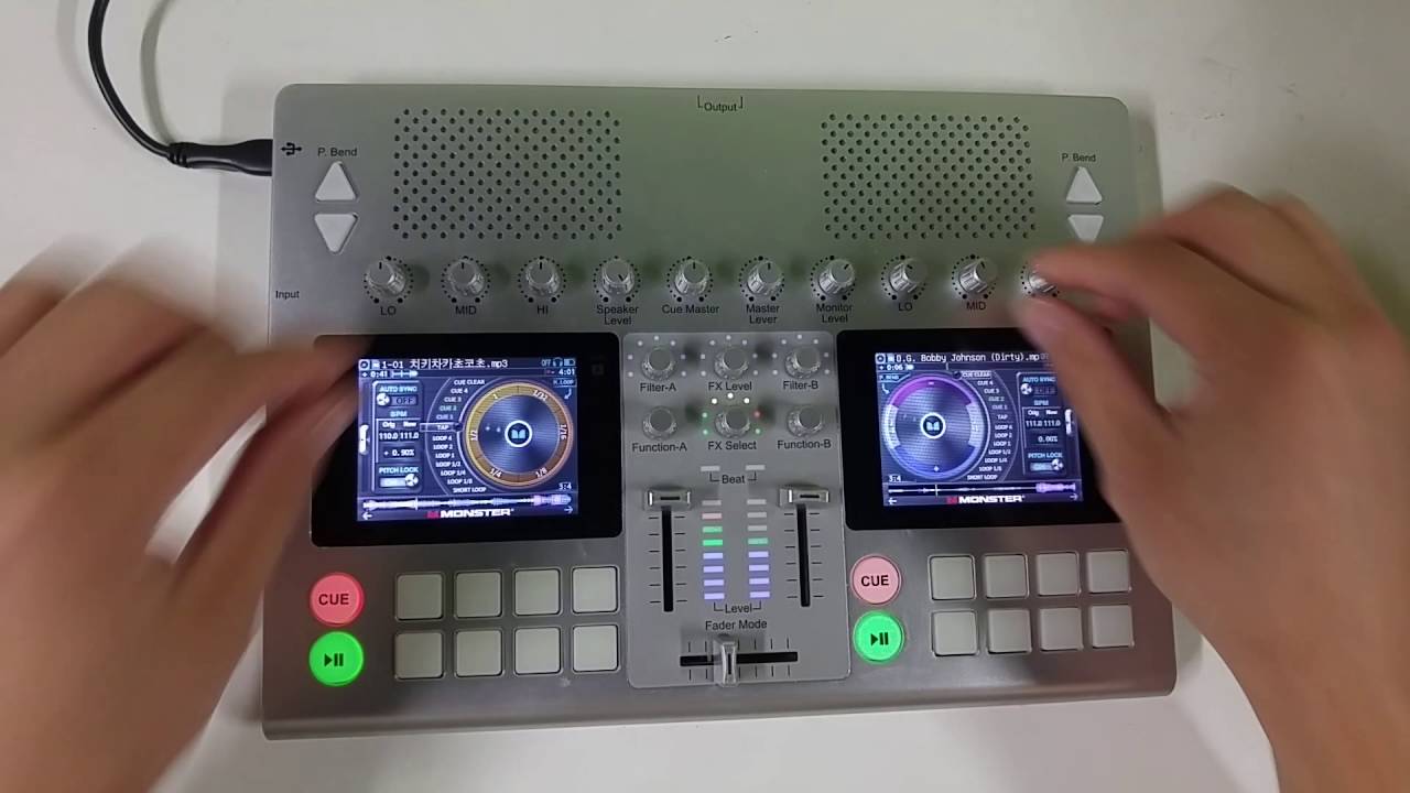 キズ・ネジ欠品あり】GO-DJ Plus DJコントローラー専用ケース付き GO