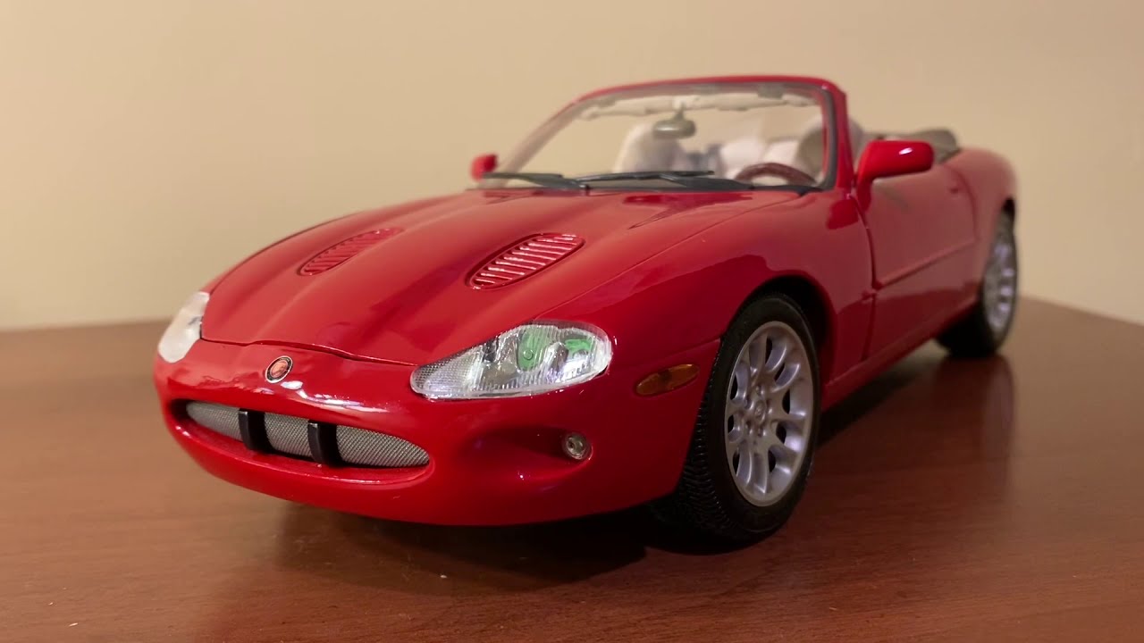 Maisto 1998 Jaguar XKR Review (Scale 1/18) - YouTube