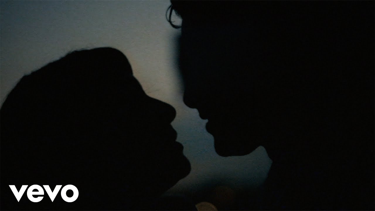 イントゥ・ザ・ブルー／アーロン・フレイザー