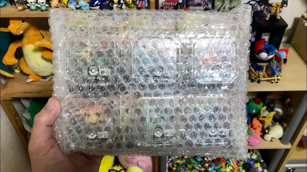 届いた廃盤未開封モンコレセットを開封したら・・・【ポケモン】 - YouTube