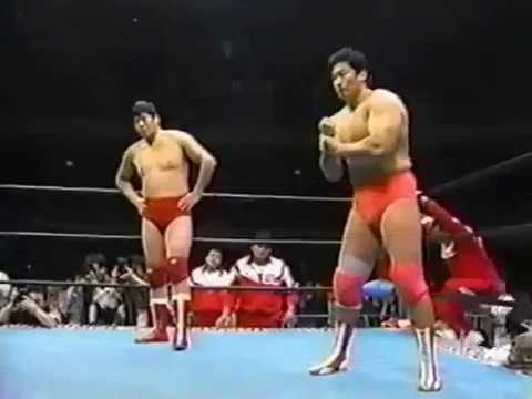 AJPW - Stan Hansen vs Toshiaki Kawada - YouTube