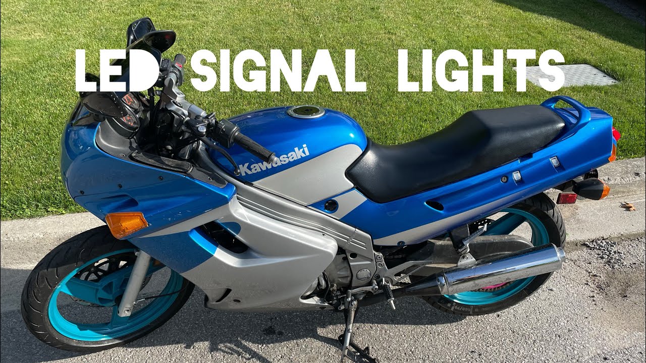 Kawasaki Ninja Motorcycle 🥷 EX250H 250R ZZR250 Gets LED 💡 Signal
