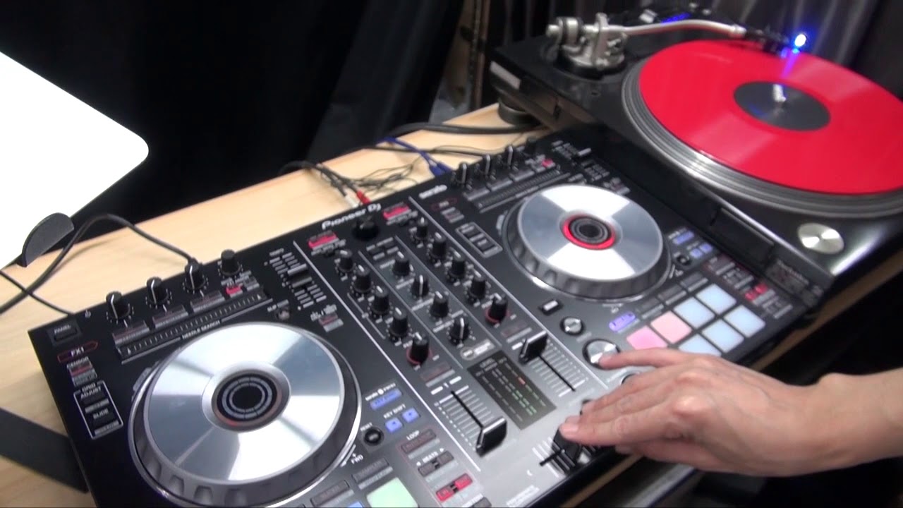 Pioneer / DDJ-SR2】接続方法もカンタン♪ PCDJコントローラーを使って