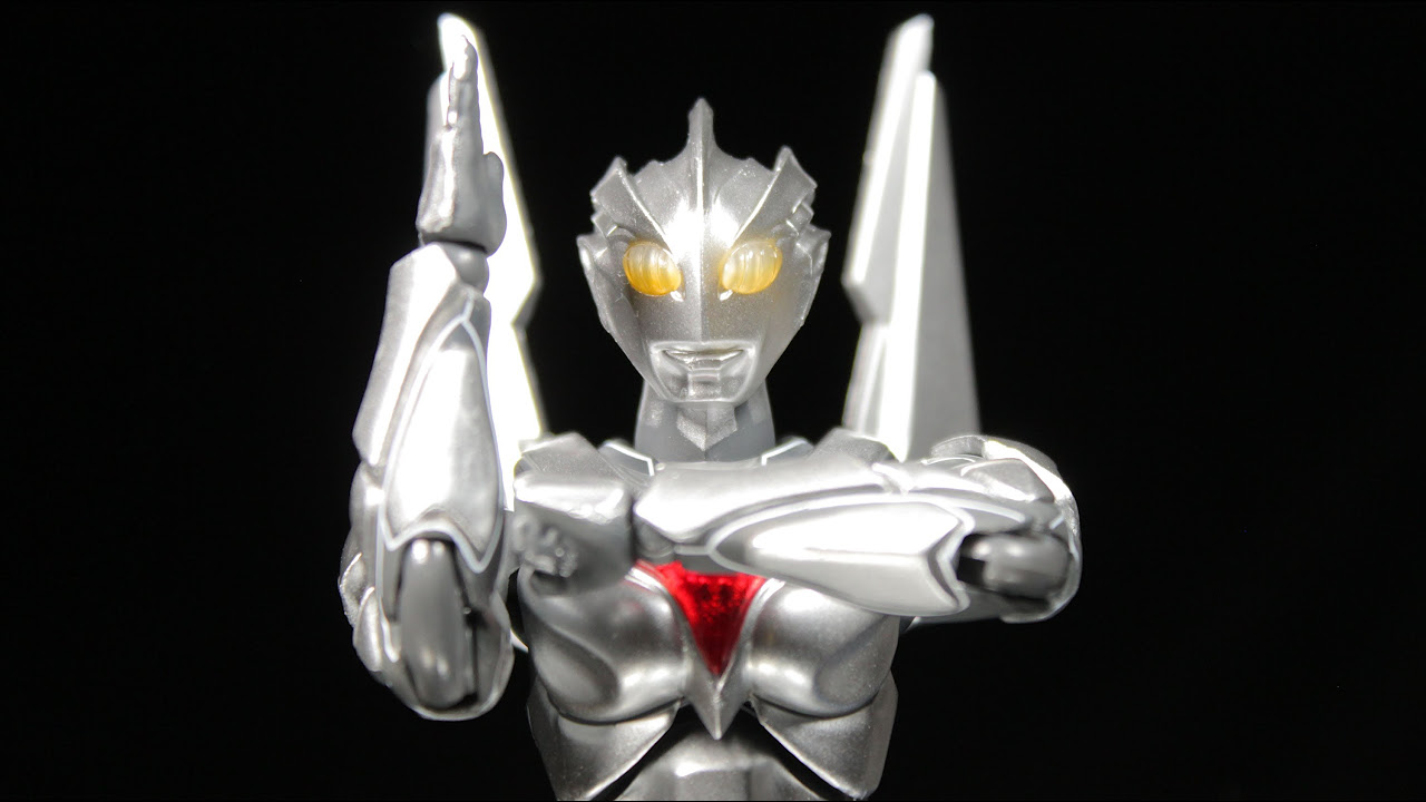 Ultra-Act Ultraman Noa Review - YouTube
