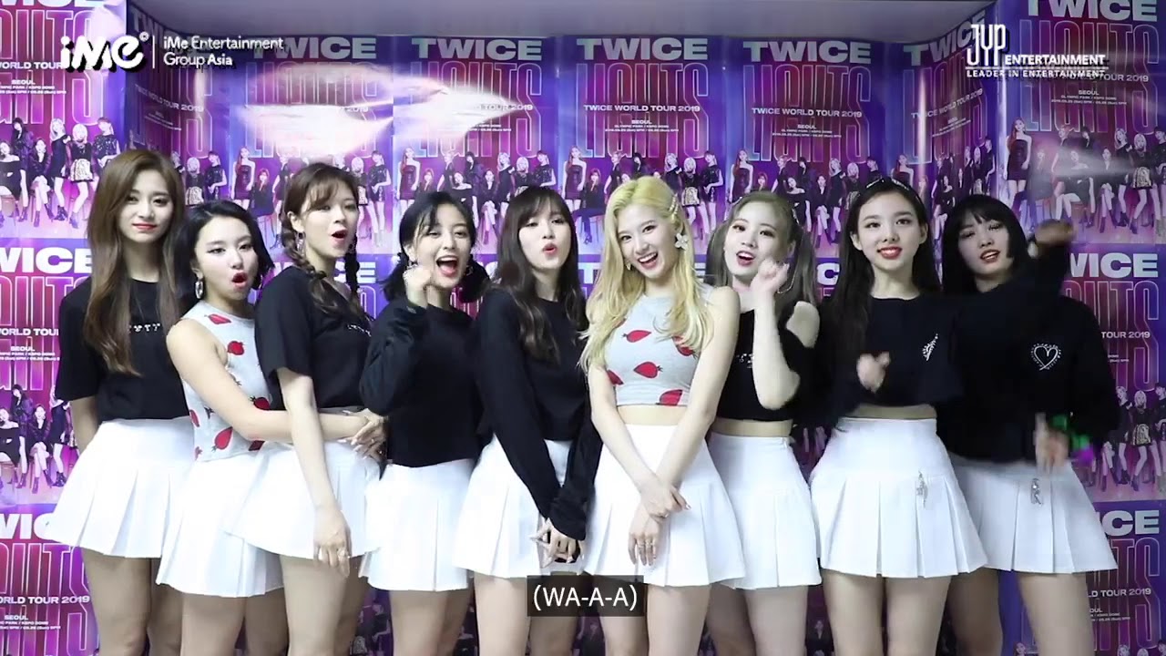 TWICE WORLD TOUR 2019 'TWICELIGHTS' IN KL - YouTube