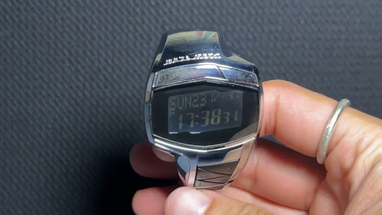 Super Rare! Casio Me-201 Beat Sequencer Review - YouTube