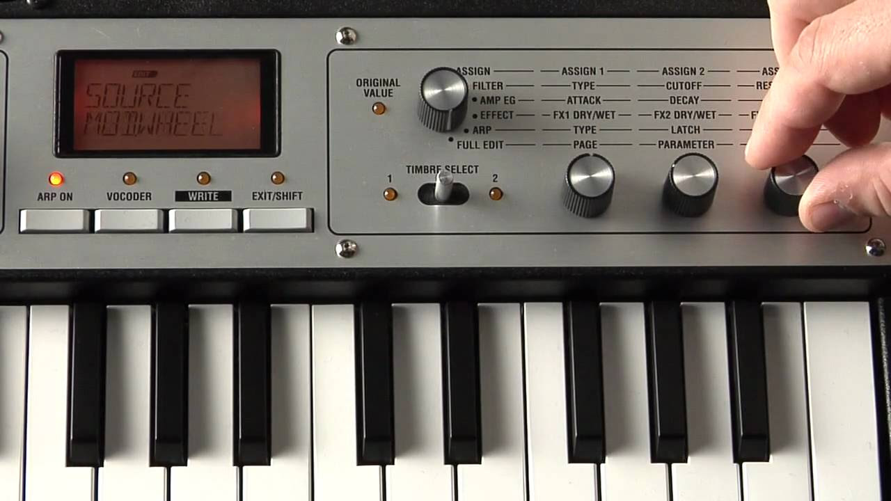 KORG microKORG XL+ シンセ/ボコーダー マイク付 動作確認済 microKORG