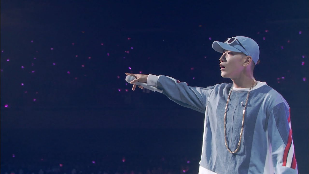 Jun. K (from 2PM) Walking On the Moon ~ ミダレテミナ ~ Falling in